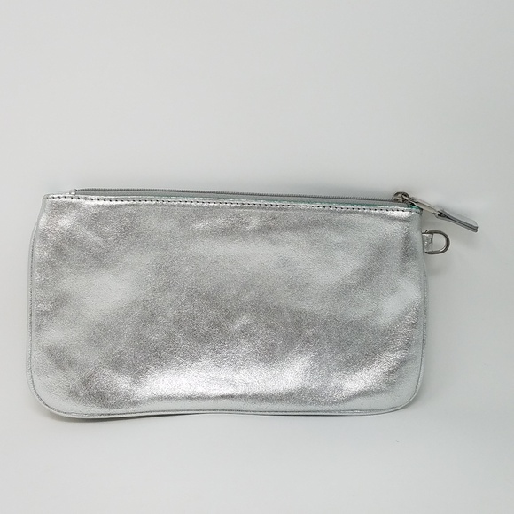 Tiffany & Co silver leather pouch 9×5 brand new - Picture 6 of 6